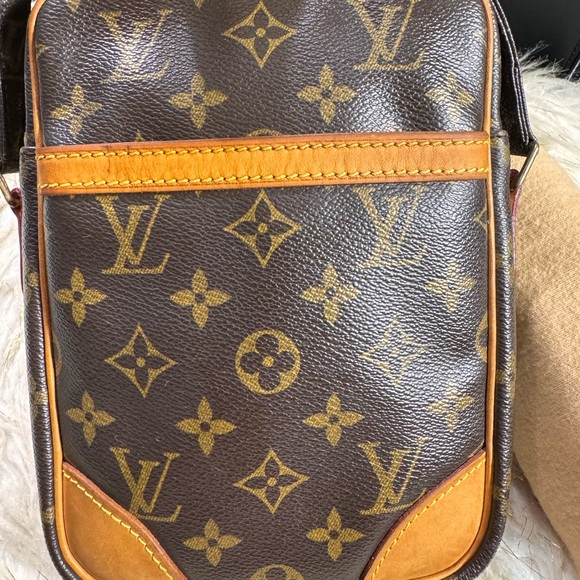 Louis Vuitton Danube Pm Cross-bag Sling bag with duster included monogram - Picture 14 of 16
